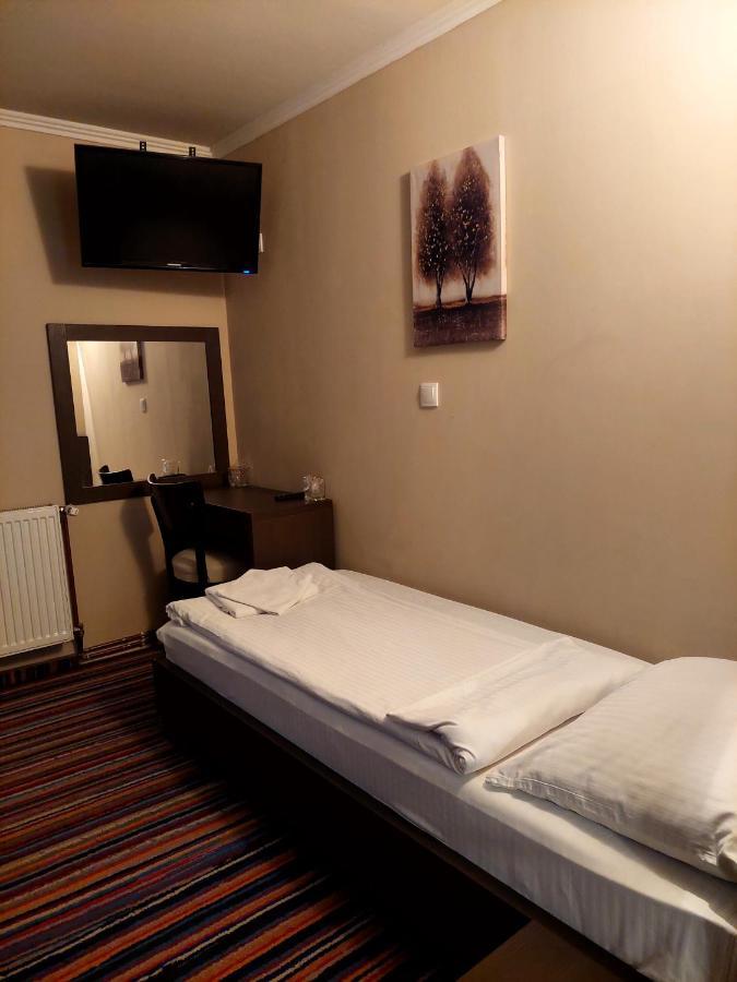 Sky Hotel Sarajevo Esterno foto