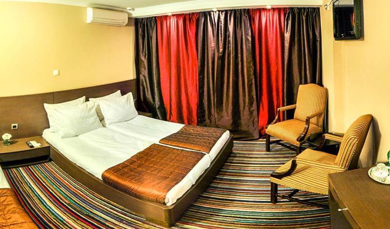 Sky Hotel Sarajevo Esterno foto